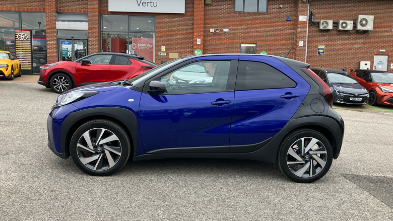 Toyota Aygo X 1.0 VVT-i Edge 5dr Petrol Hatchback